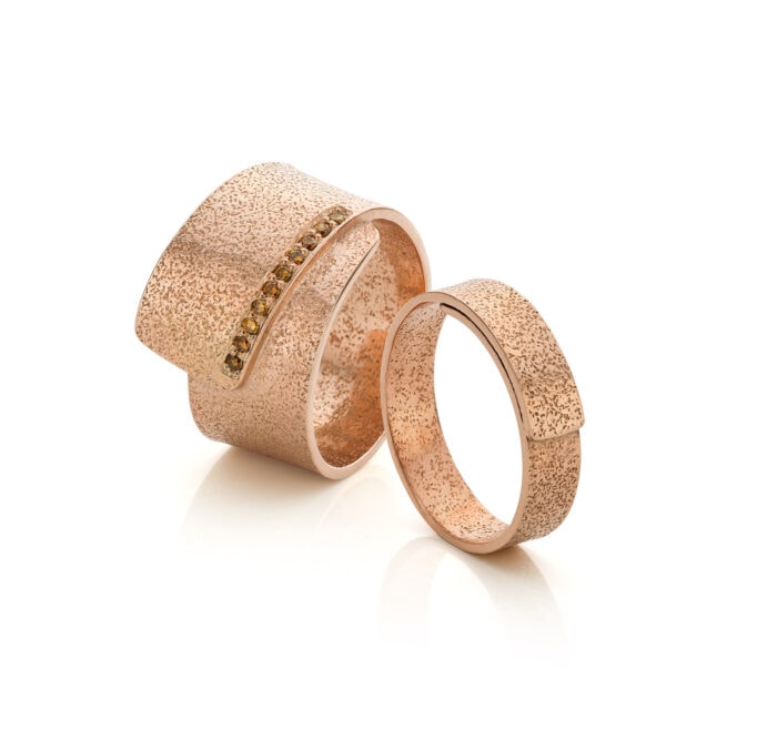 wedding rings relief rose gold cognac diamonds marie-benedicte gent