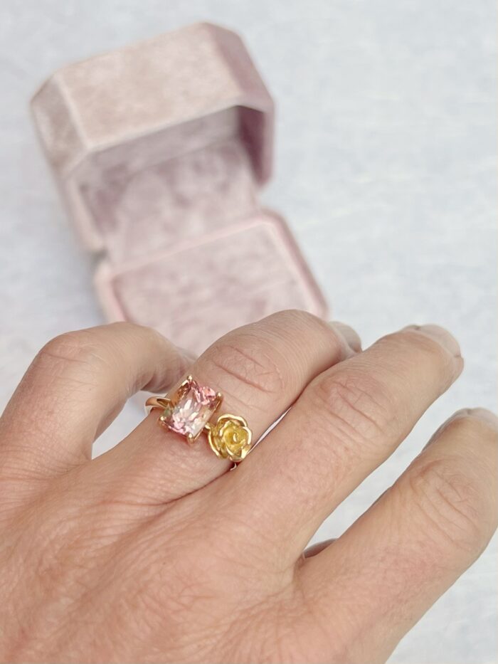 8kt-rose-gouden-verlovingsring-roze-toermalijn-roosje